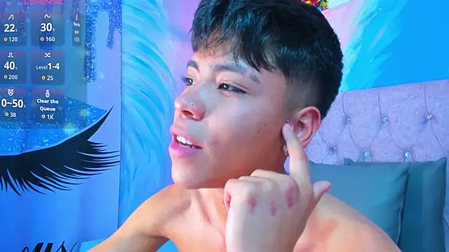 MaxiWildd 即時 XXX 聊天