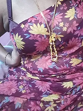 Tamil_Ammani 即時 XXX 聊天