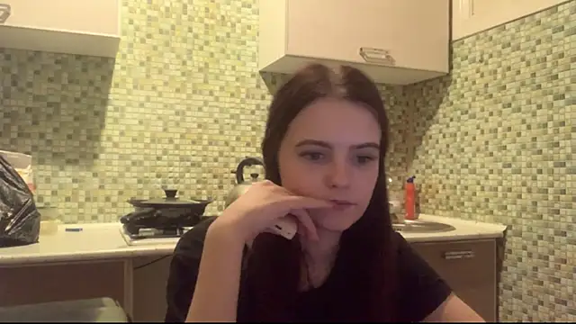 Chat +18 de KikiAmino ao vivo