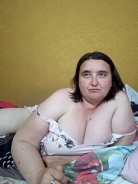 Онлайн чат XXX LiluHot