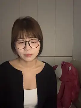 Nana-3 网络视讯表演