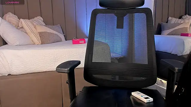 Elise_Diamond: онлайн-секс-чат