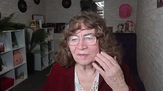 Betty_Brick Show Webcam