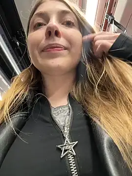 Sunny___Bunny's Webcam Show