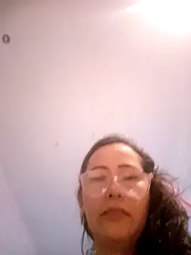 Salome_69 现场XXX聊天