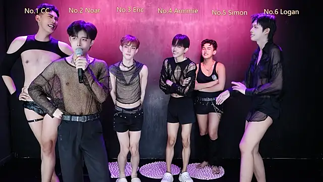 Queen-Vibe live XXX chat