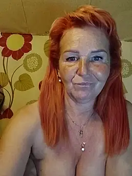 Pokazy przed kamerką – CassandraSandra44