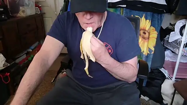 DougGlatt16: вебкам-шоу