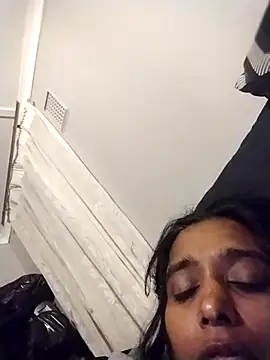 Chat XXX en directo de Baby_P