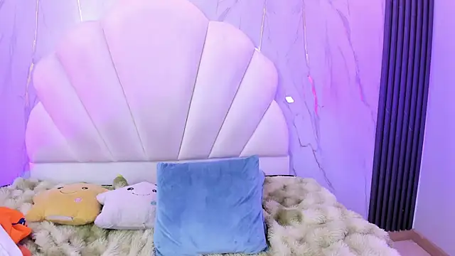 AliiceWonderland_'s Live XXX Chat