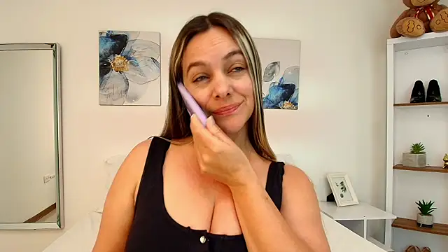 Isabella_Harley লাইভ XXX চ্যাট