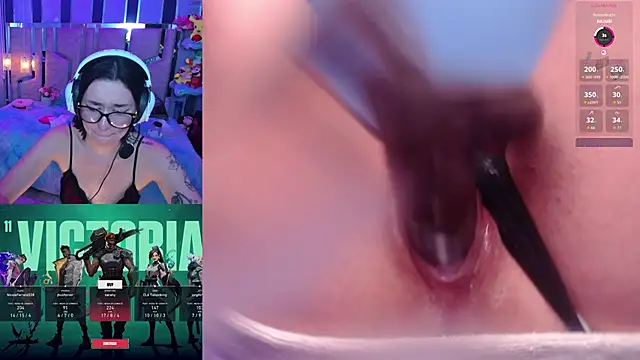 NicoleFerrel Adlı Modelin Canlı XXX Sohbeti