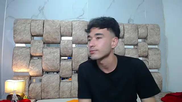 KathyAiden Show Webcam