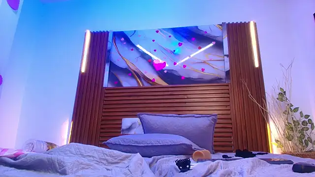 Celeste_hot_08 Adlı Modelin Canlı XXX Sohbeti