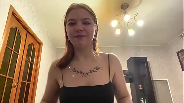 CamieCarstens Adlı Modelin Canlı XXX Sohbeti