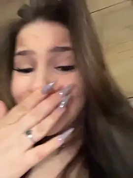 Chloe__Moon: онлайн-секс-чат