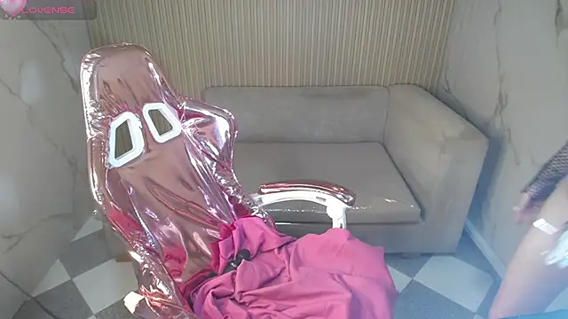 แชท XXX สดของ Kitty_fox_b