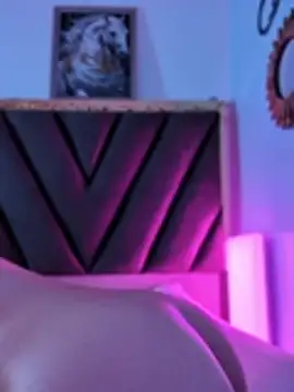 Lina_lolo's Webcam Show