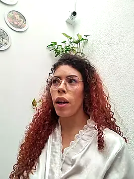 แชท XXX สดของ Pamelamiler__