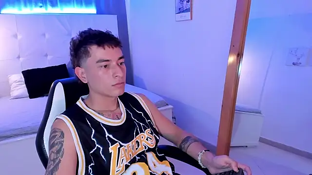 Chat XXX en directo de Thiago_2003_