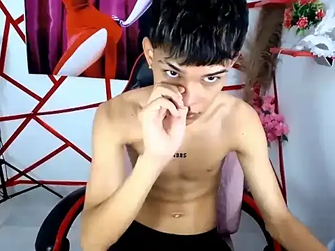 chris_evans77 Adlı Modelin Web Kamerası Şovu