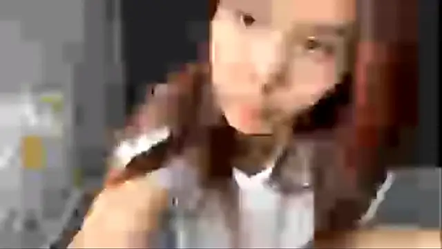 lullivi Chat XXX live