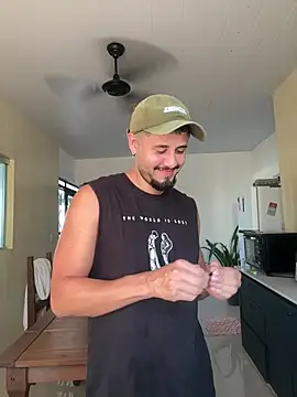 Show de guzzfit na webcam