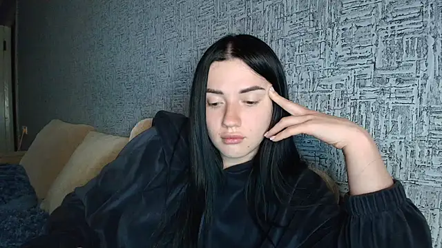 Liana_diva Adlı Modelin Canlı XXX Sohbeti