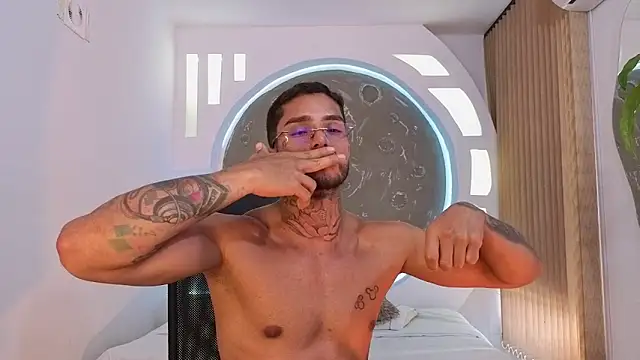 Alanrodgers Show Webcam