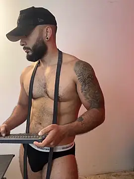 Mike_savage3 – Naživo XXX chat