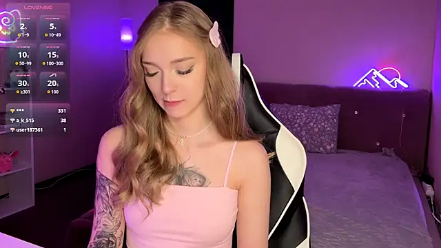 EvaPeaceのライブXXXチャット