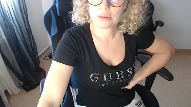 Show webcam de LARACRUZ30