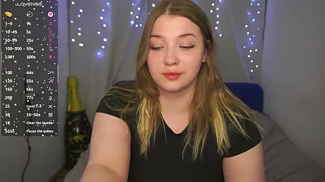 CuteSharloti – Naživo XXX chat