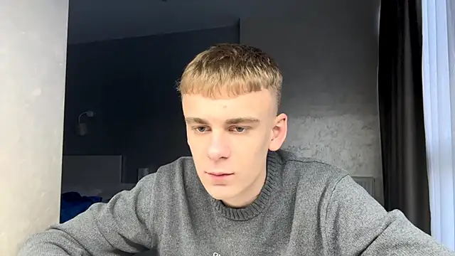 XXX chat uživo modela SoloFury