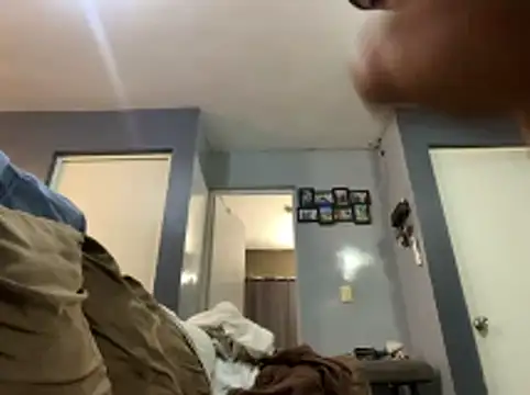 Show de samihot09 na webcam