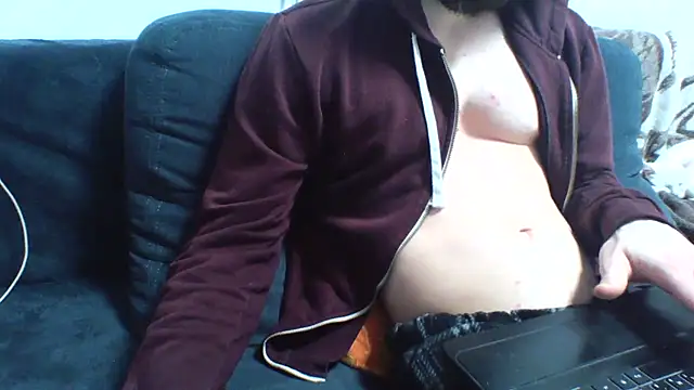 KaelNox élő XXX-chatje