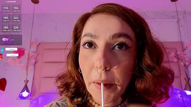 Evangelyne_1 élő XXX-chatje