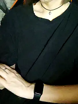 Chat XXX ao vivo de Aashikalaa