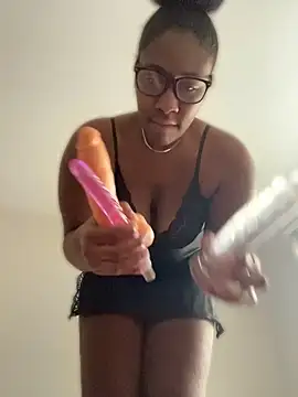 ItsForeignbabe Live XXX-Chat