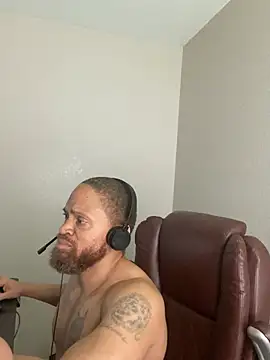 Czat XXX na żywo – Fathero1time