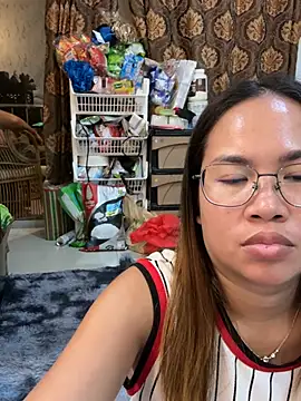 Ponthip Pertunjukan Webcam