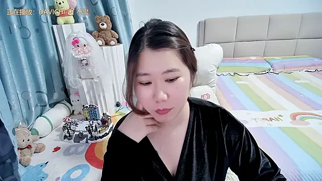 OnlyLove-2026 Adlı Modelin Canlı XXX Sohbeti