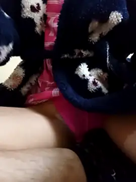 sexy__mona Adlı Modelin Canlı XXX Sohbeti