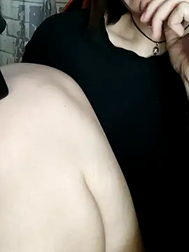 Chat XXX en directo de Aashikalaa