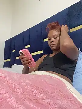 Dellah27's Live XXX Chat