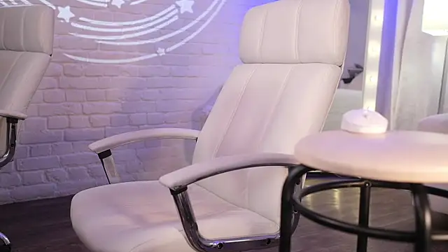 Margo_Pearls Live XXX-Chat