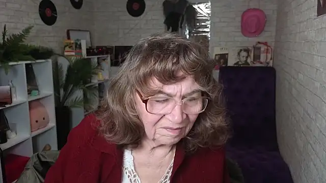 Chat XXX en directo de Betty_Brick