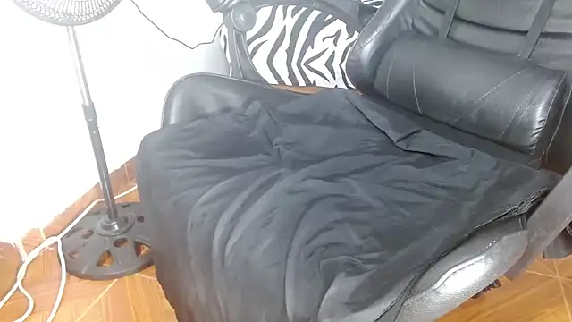 Victoriaevans1 লাইভ XXX চ্যাট