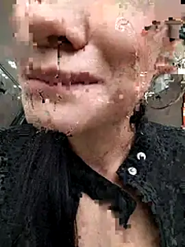 Ivonny911's Live XXX Chat