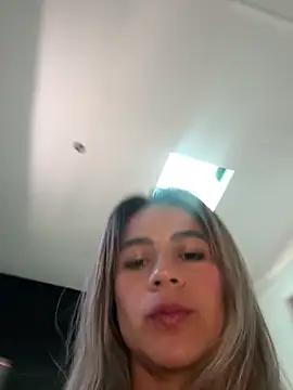 แชท XXX สดของ valentina_herrrera